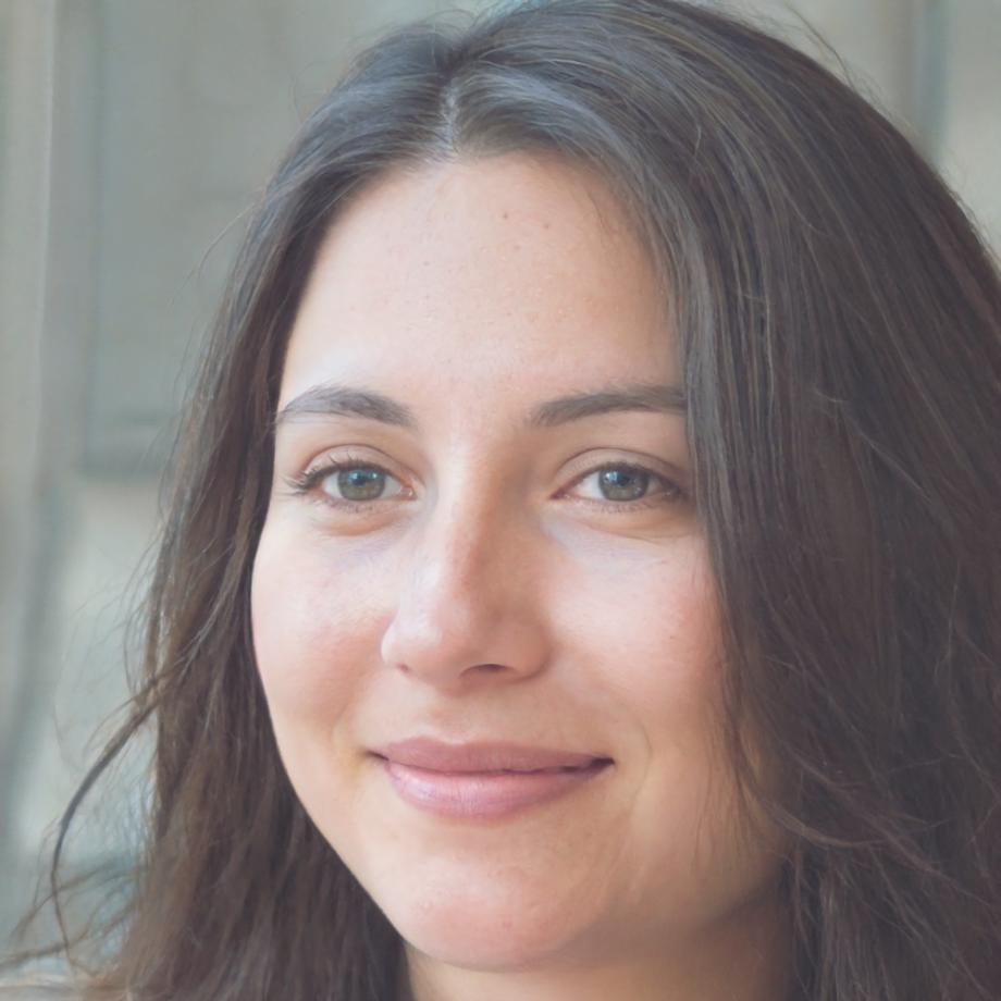 Anneli Korhonen, Financial Analysis Instructor